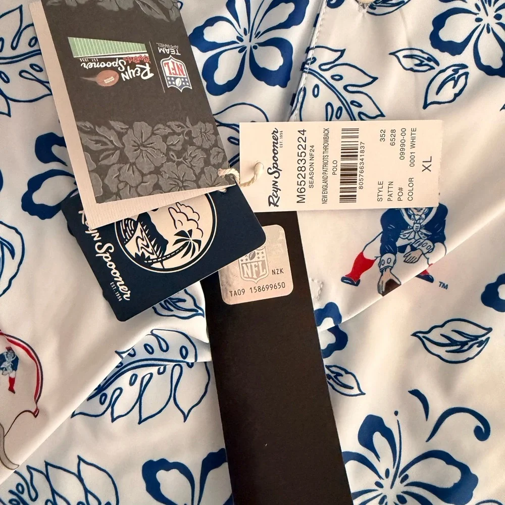 reyn spooner White & Blue Floral NFL Polo - Picture 3 of 5